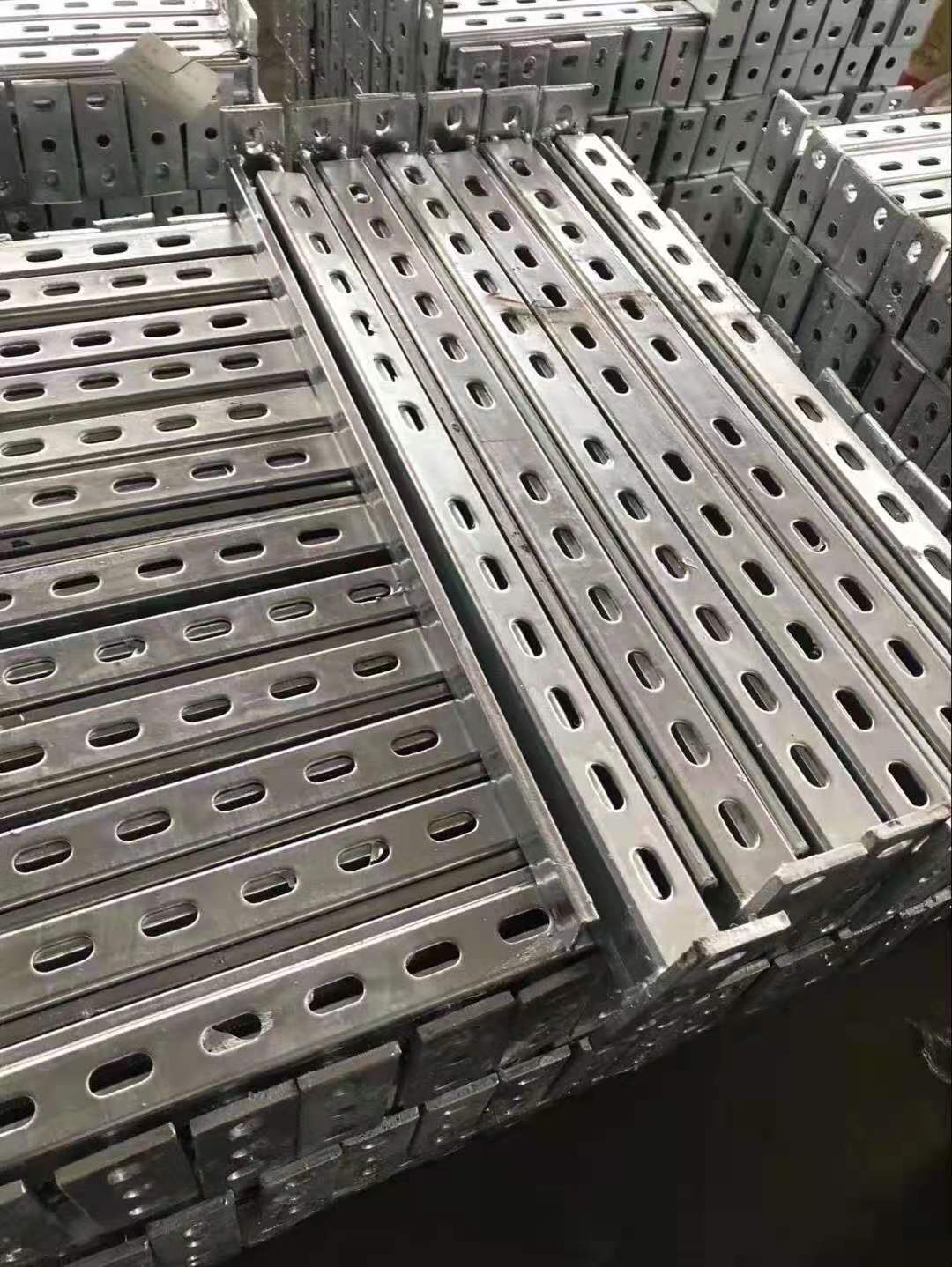 農光互補光伏支架用途